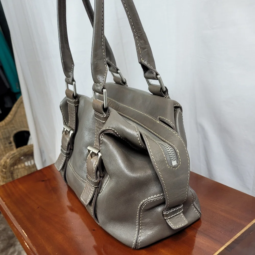 Michael Kors Olive Green Leather Shoulder Bag - Picture 12 of 14